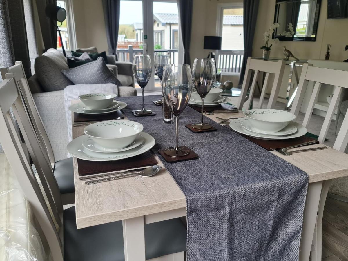 The Ceredigion - Plot 26, Woodlands Lodge Retreat, New Quay, West Wales Llanina Eksteriør bilde